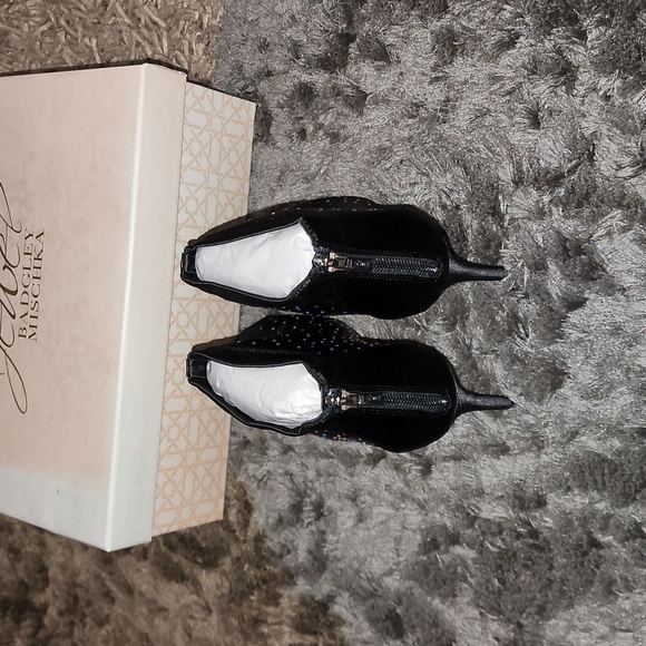 New Jewel Badgley Mischka Bootie - Picture 4 of 5